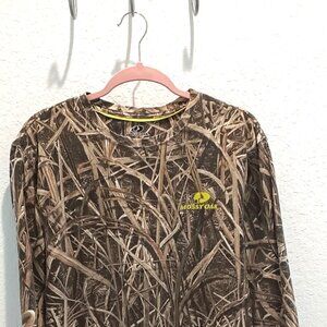 Mossy Oak long sleeve performance hunting shirt